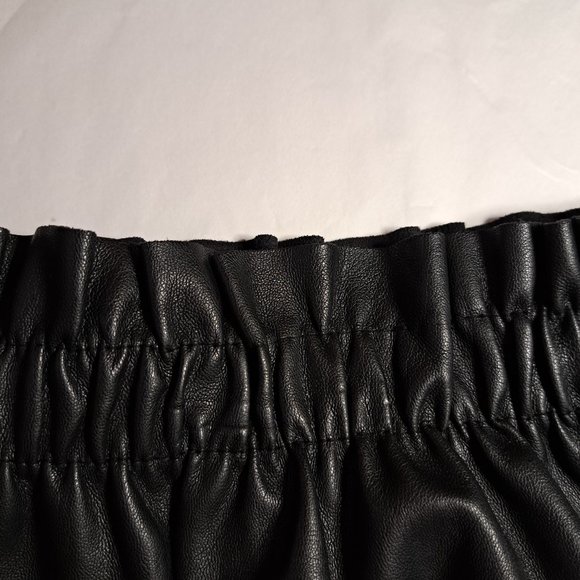 ZARA FAUX LEATHER PAPERBAG waist skirt Sz MEDIUM CASUAL CHIC LAGENLOOK ACADEMIA - Picture 4 of 9